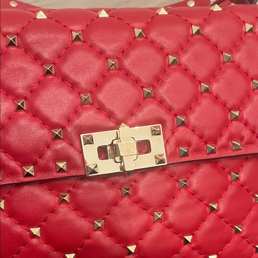 Valentino Garavani Red Studded Clutch - Picture 6 of 9